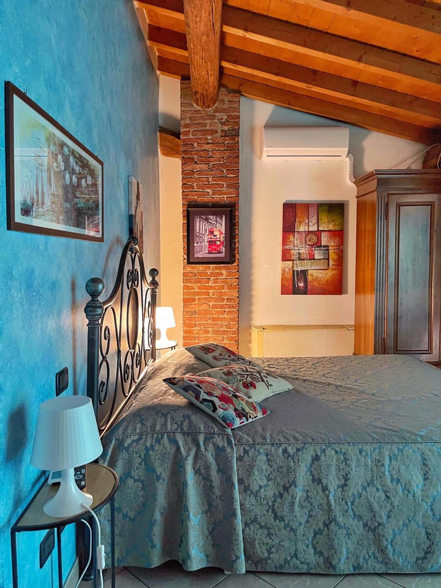 B&B La Cascina Di Alice カスティリオーネ・デッレ・スティヴィエーレ エクステリア 写真